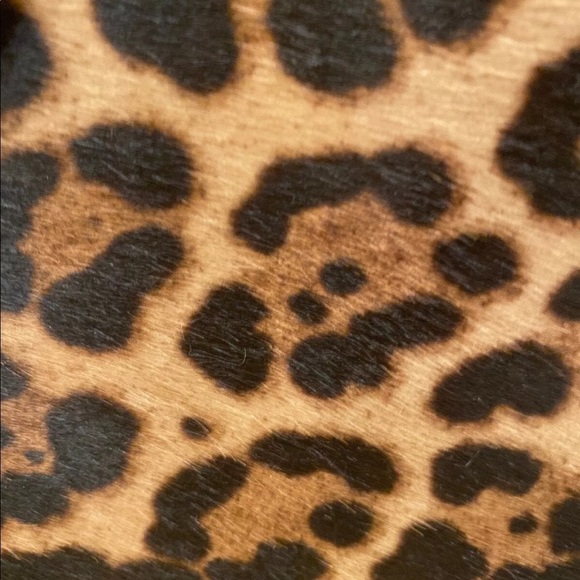 GUCCI Calf Hair and Leather Cheetah Handbag. Animal Print Tote - Picture 3 of 8